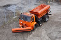 Комбинированная дорожная машина на базе шасси КАМАЗ-43253
