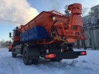 Комбинированная дорожная машина на базе шасси КАМАЗ-53605