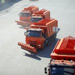 Комбинированная дорожная машина на базе самосвала КАМАЗ-6520