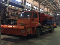 Комбинированная дорожная машина на базе шасси КАМАЗ-53605 с ГБО